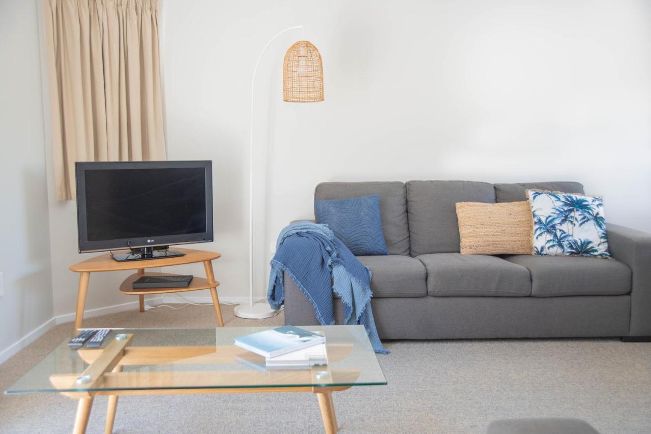 Raglan Sunset Motel And Conference Venue Экстерьер фото