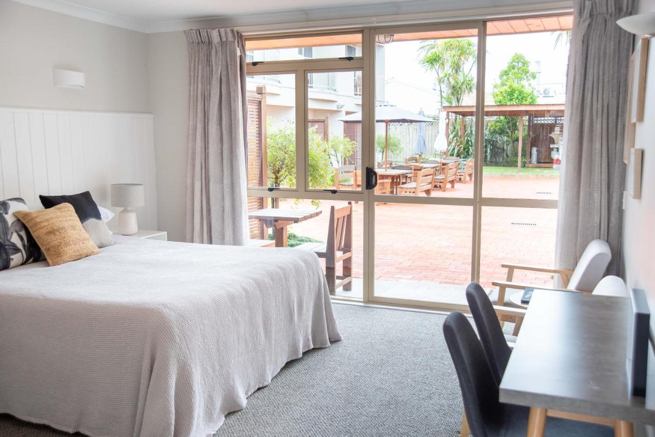 Raglan Sunset Motel And Conference Venue Экстерьер фото