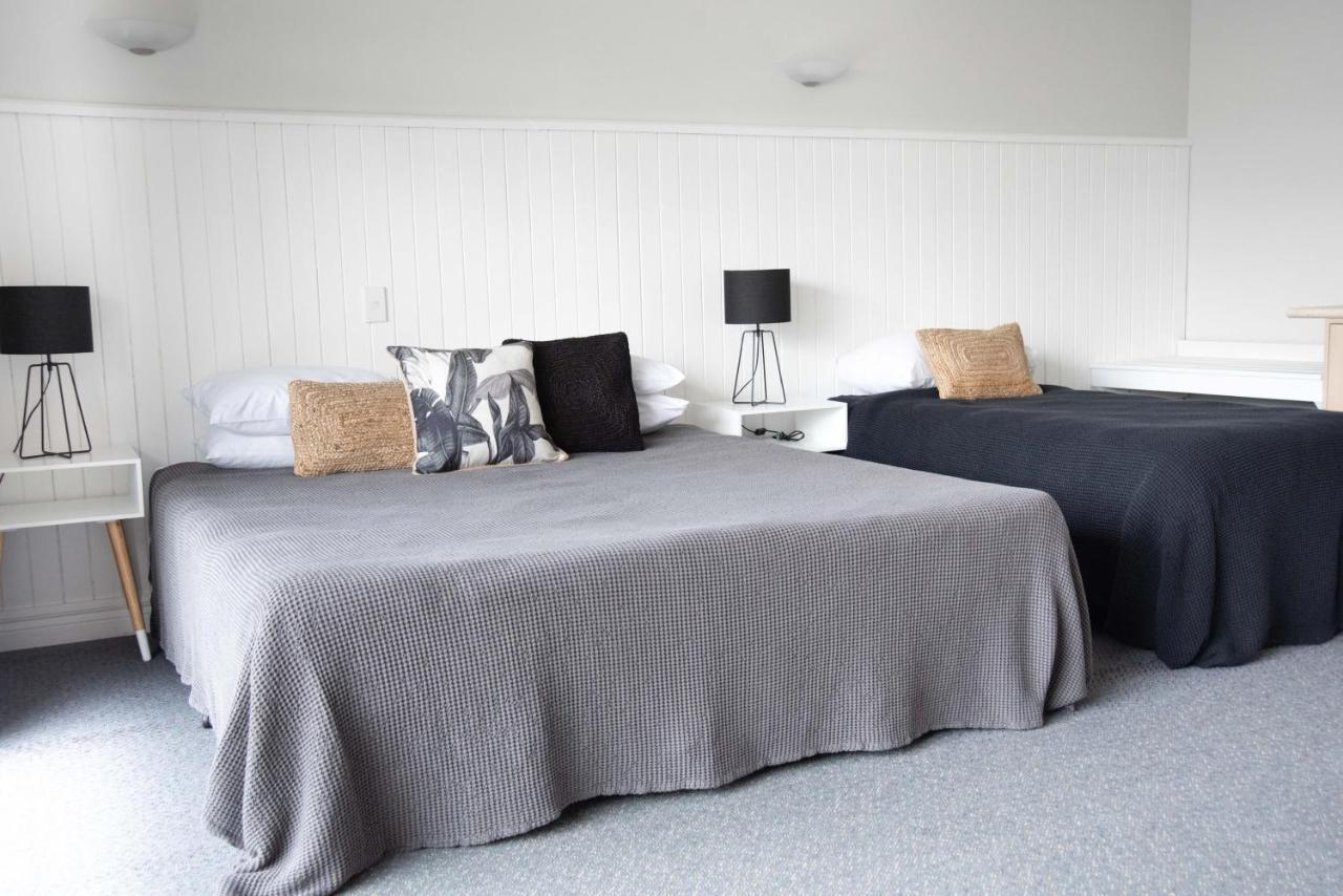 Raglan Sunset Motel And Conference Venue Экстерьер фото
